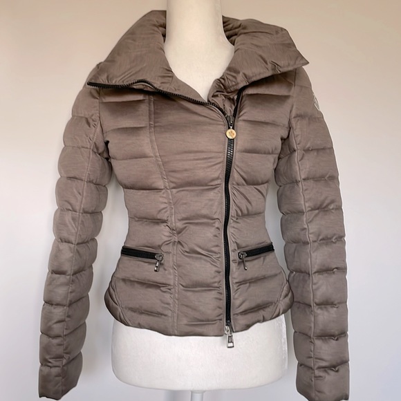 Moncler Grey Jacket Size 0 - Picture 1 of 16